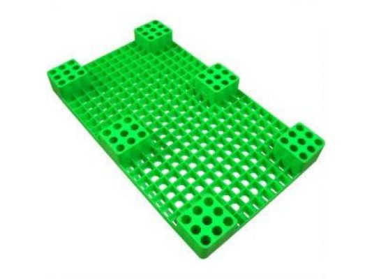Pallet nhựa tái chế