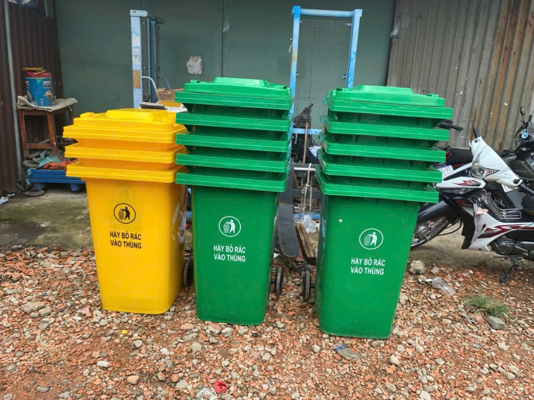 thùng rác nhựa 240 lít